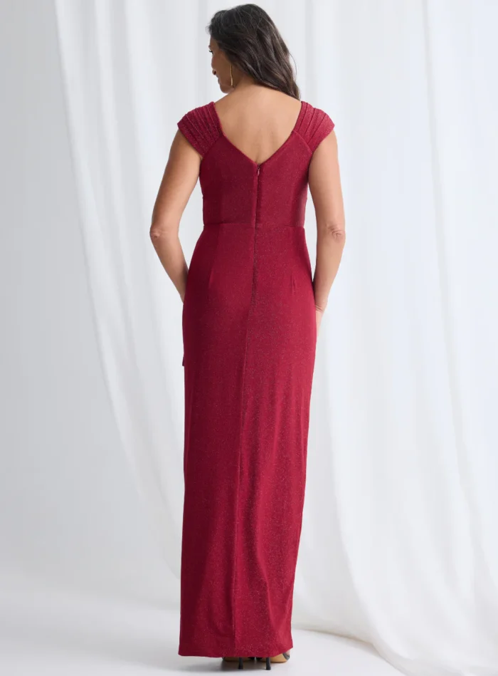 Connie Gown Classic Glamour with Elegant Movement in Wine Mother of the Bride Dress